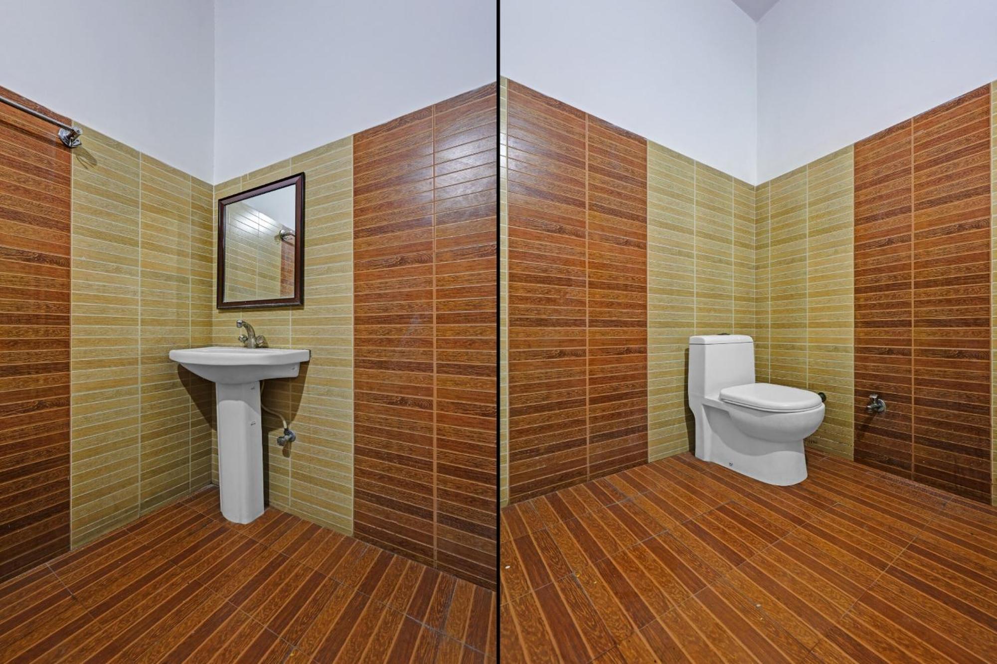 Spot On 81167 Hotel Asdr Rudrapur Dış mekan fotoğraf